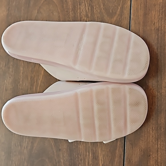 Tory Burch jelly slides - Picture 2 of 5